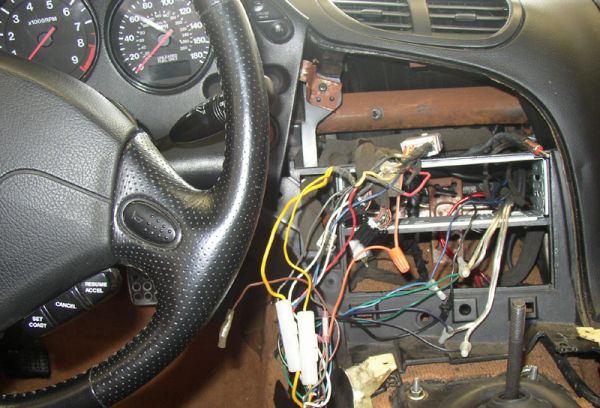 Why Your Car Smells Like Burning Rubber short circuit cars electrical system