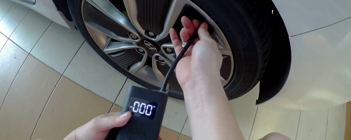 Choose a manual air pump or electric air pump